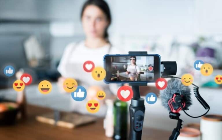 How To Live Stream On Youtube From Phone