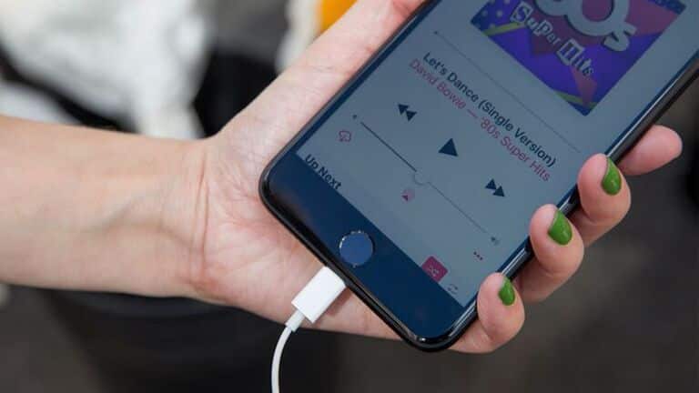 How To Keep Phone Battery Healthy