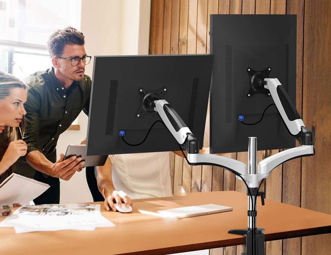 Benefits of the Monitor Arms Benefits of the Monitor Arms