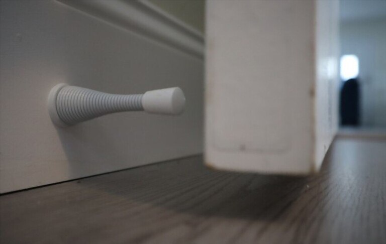Benefits of a Door Stop Benefits of a Door Stop