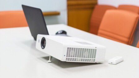 How To Set Up Projector To Laptop