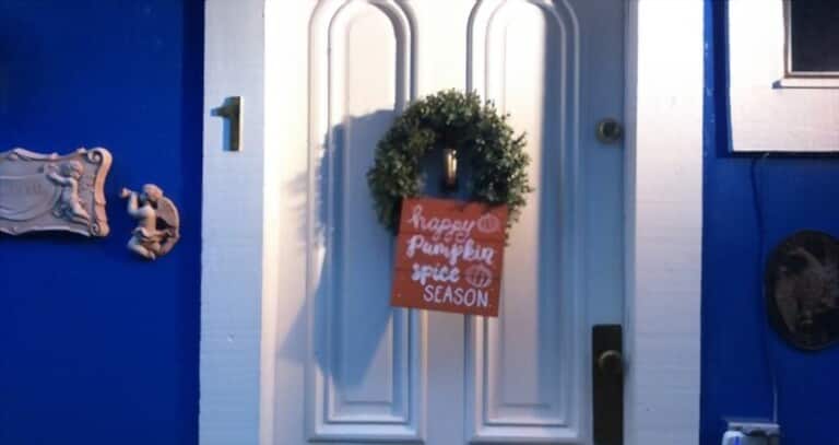 How To Decorate Your House For The Holidays