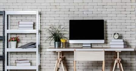 How to Decorate Office Walls